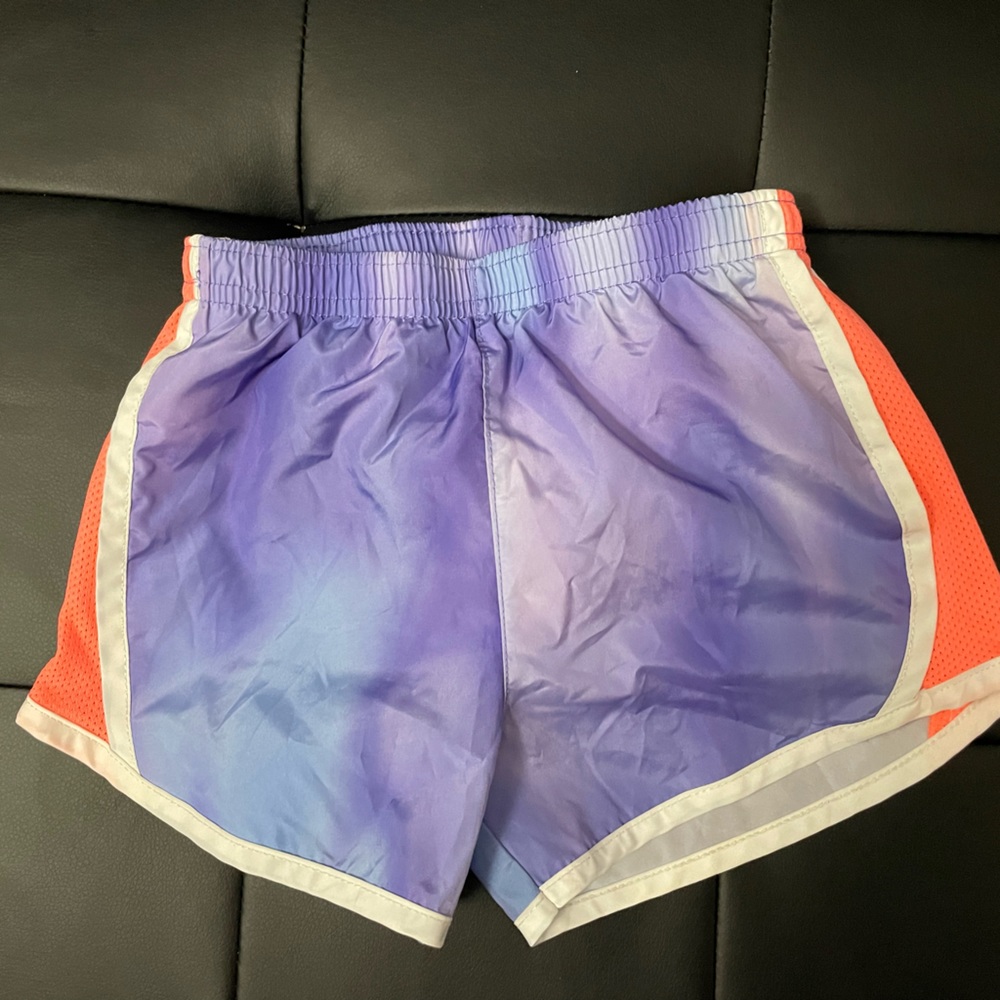 Nike girls shorts